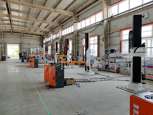 立柱碼垛機(jī)出廠前的安裝測試